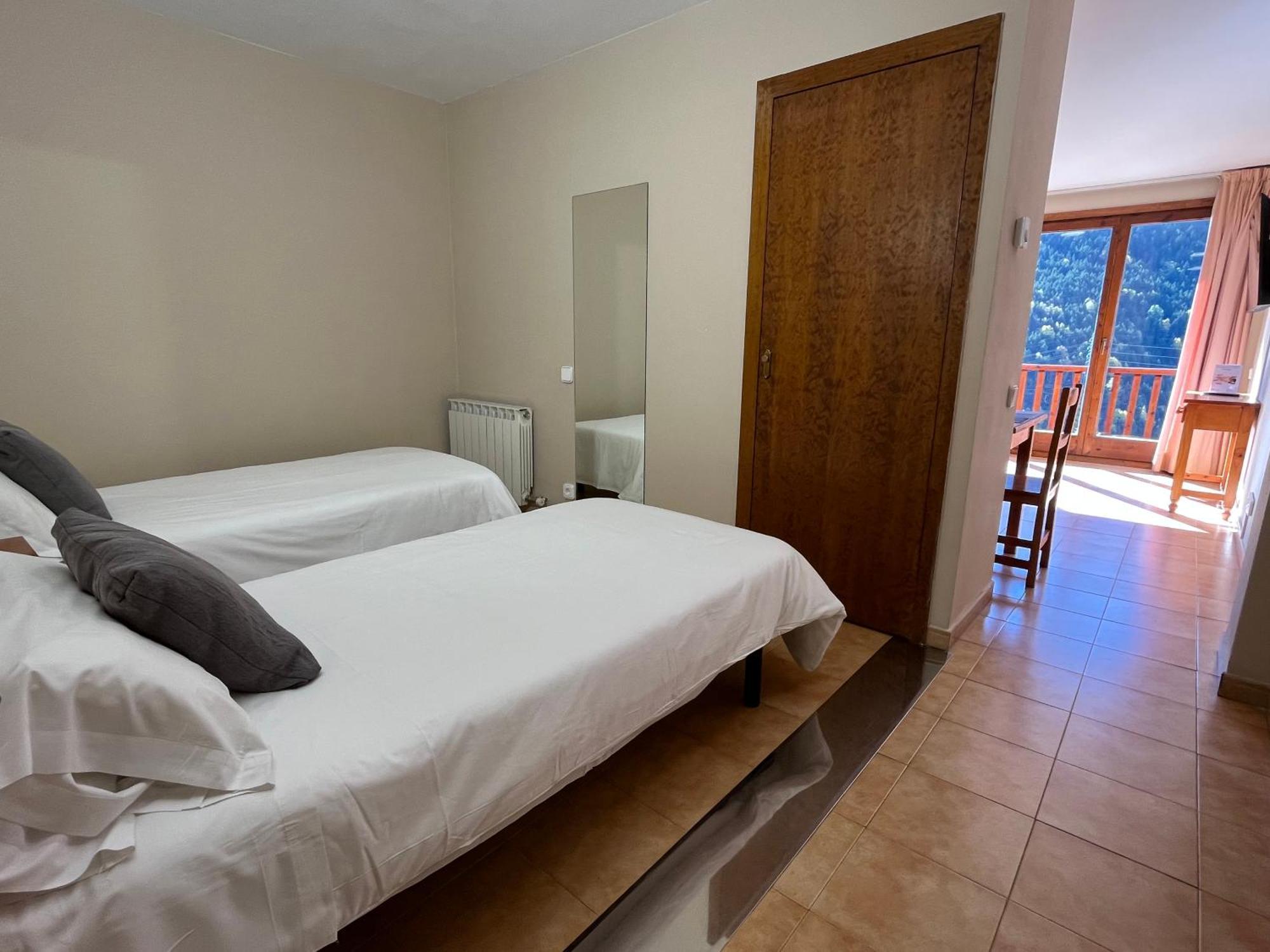 Wuau! Apartamentos Solana De Ransol Εξωτερικό φωτογραφία